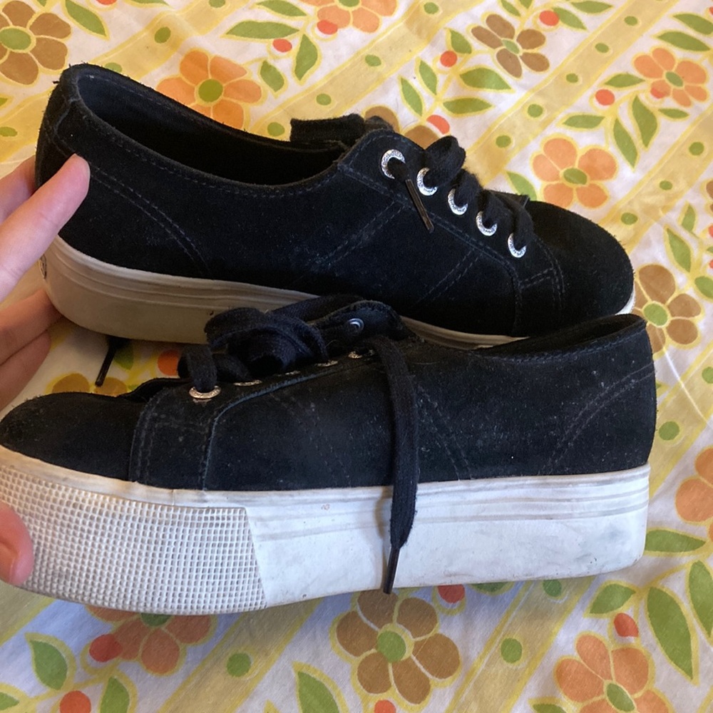 Superga platform